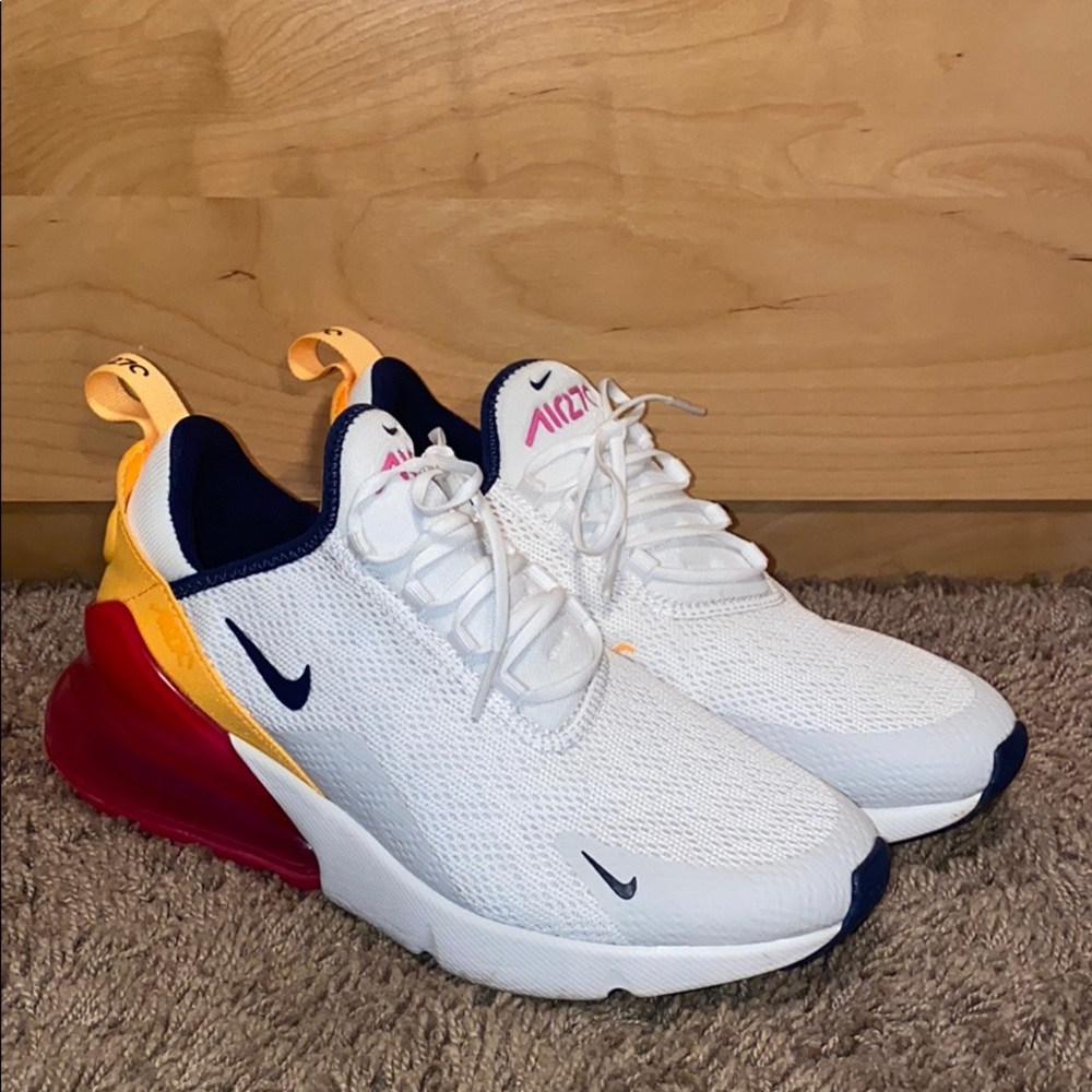Women’s Nike Air Max 270